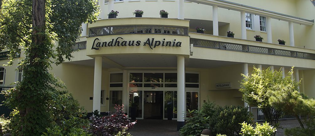 Готель Landhaus Alpinia Берлін Екстер'єр фото